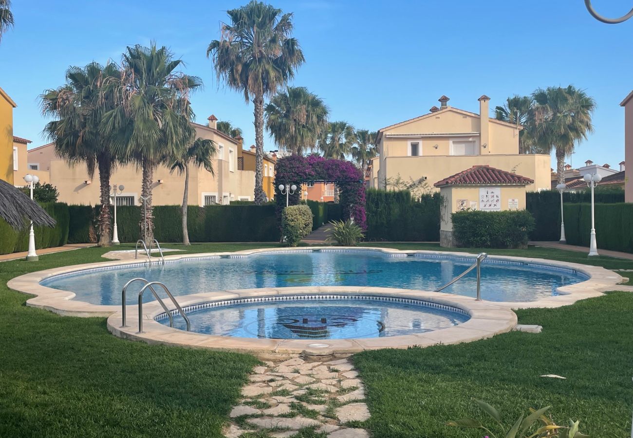 Casa adosada en Oliva - Oliva Golf