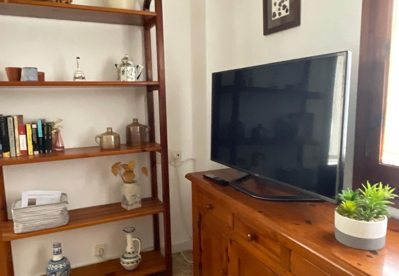 Apartamento en Tavernes de la Valldigna - Edificio Avenida