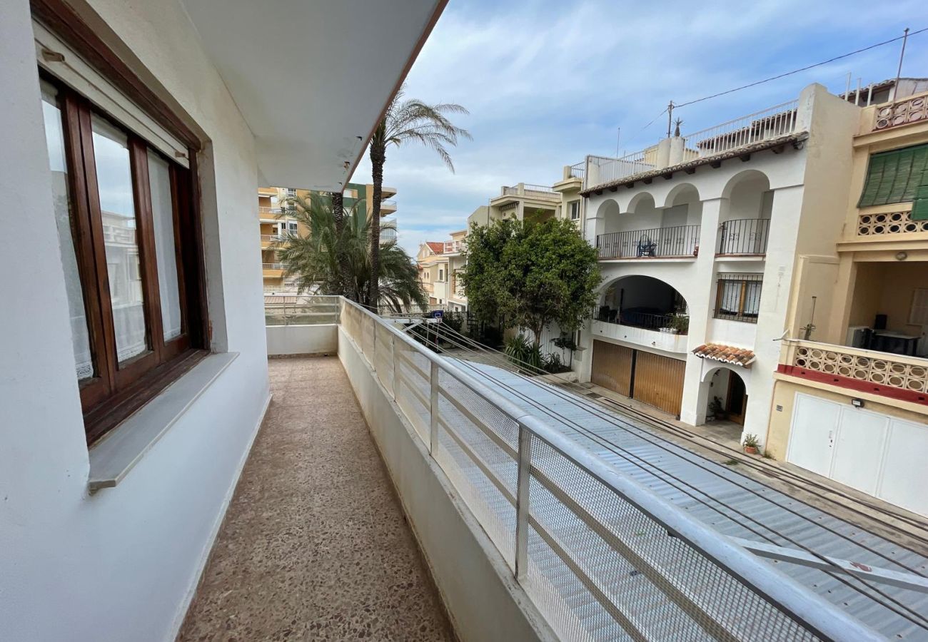 Apartamento en Tavernes de la Valldigna - Edificio Avenida